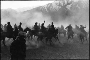 B0001-Afghanistan-horses-in-the-mountains-19752e5b3c914a.jpg